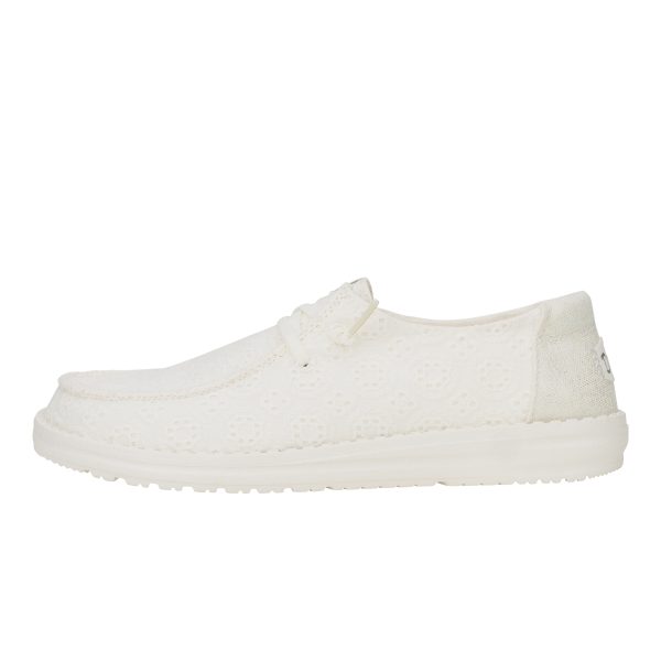 Wendy Eyelet